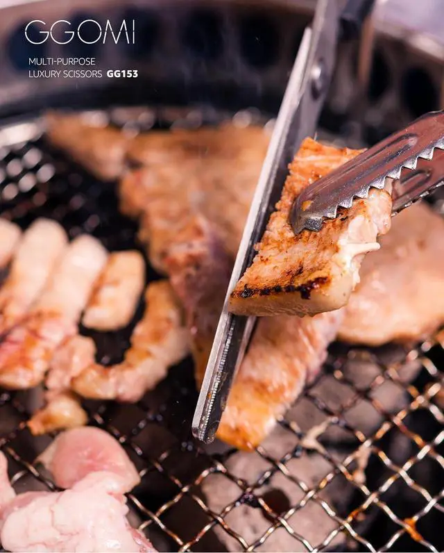 Alt view image 3 of 7 - 2.2T Stainless Blade Kitchen Scissors - 9.6in x 1Pack | Korean Style Sharp Heavy Duty All Purpose Kitchen Shears for Cooking Food | Barbecue Kalbi Rib Meat Cutting Dishwasher Safe (GG153, Black)