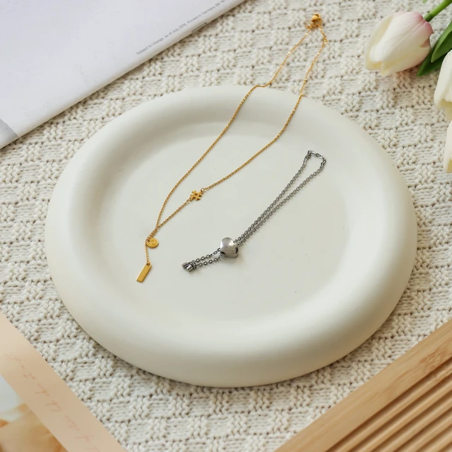 Alt view image 6 of 6 - Mainstays by Becky G. & Alejandra 8" Ceramic Decorative Bubble Tray, White
