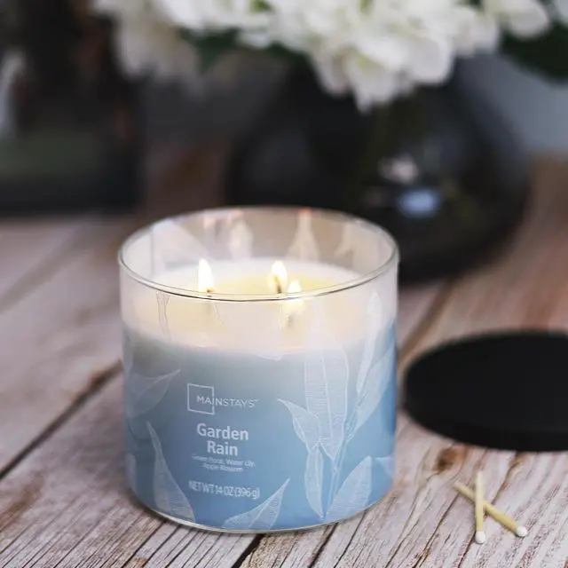 Alt view image 4 of 6 - Mainstays 3-Wick Ombre Wrap Garden Rain Candle, 14 Ounce