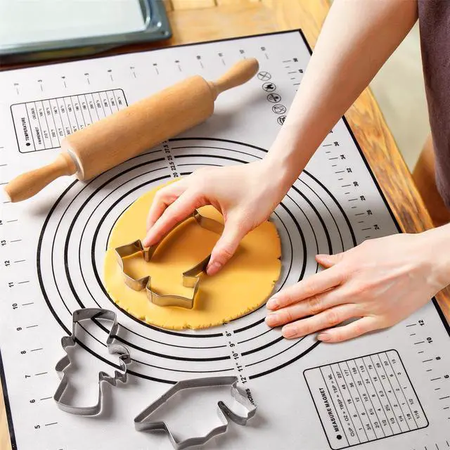 Alt view image 6 of 7 - Graduation Cookie Cutters Set 3 Pieces, Stainless Steel Cap, Diploma, Gown Dress for Party