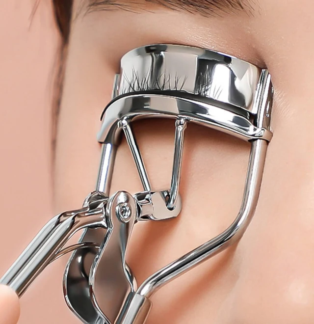 Alt view image 2 of 4 - YumFlan Eyelash Curler Refills, 80 Pack for Select Curlers