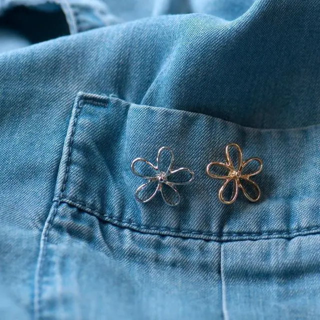 Alt view image 6 of 7 - 6 PCS Daisy Modesty Brooch, Gold & Silver Dainty Floral Lapel Accessory, Decorative Clip for Scarf, Bag and Cardigan