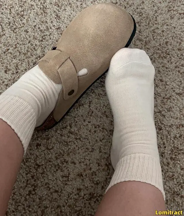Alt view image 4 of 6 - Lomitract Bamboo Mini Crew Socks (Women 5-10)