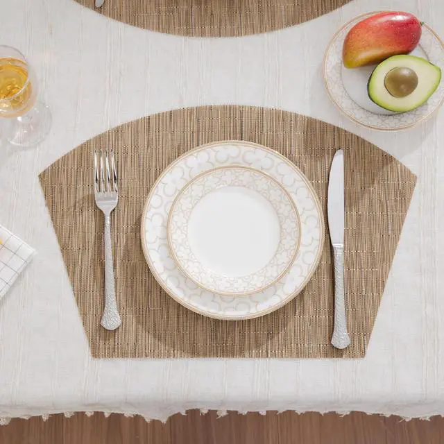 Alt view image 2 of 7 - SHACOS Wedge Shape Placemats Set of 4 Woven Vinyl Placemat for Round Table | Curved Place Mats Washable Wipeable Non Slip Heat Resistant Kitchen Dining Table Mats Indoor Outdoor (4, Tan)
