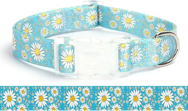 Main image of Girl Dog Collars with Daisy Patterns, Cute Nylon Dog Collar for Puppy, Adjustable Soft Durable Pet Collars for Cat XS Small Medium Large Dogs (Light Blue, Large)