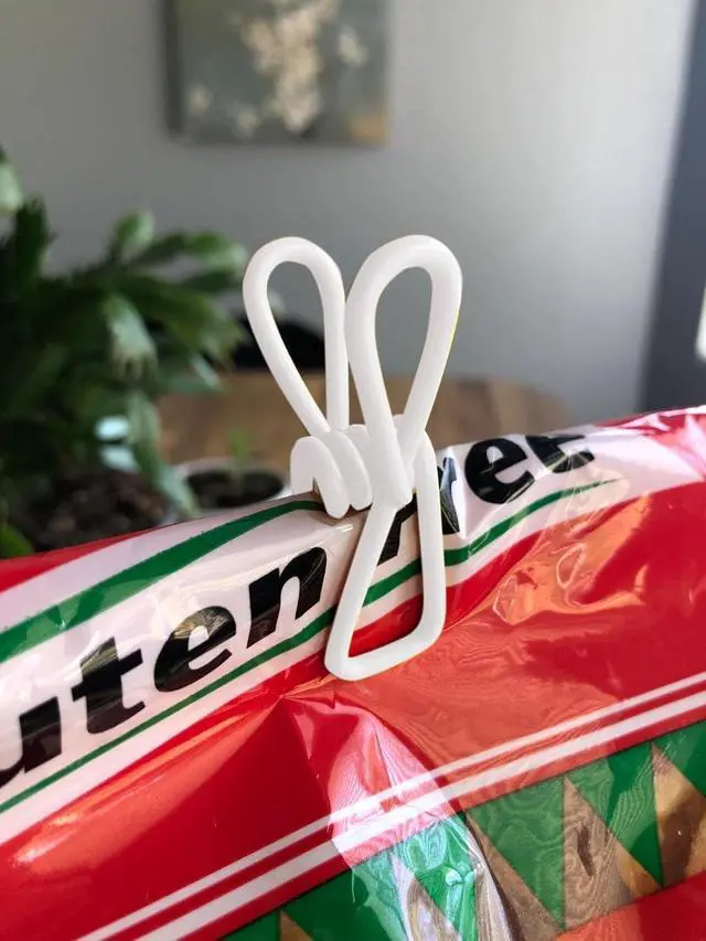 Alt view image 3 of 7 - 2 Inch Chip Clips White,Steel Clothes Pins Utility PVC-Coated Steel Clips for Food Package Chips Bag Parper (20, White)