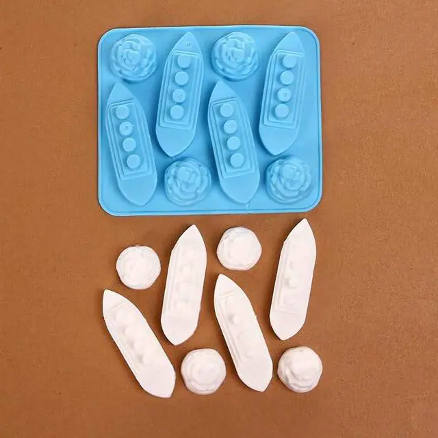 Alt view image 5 of 7 - 3Pcs Titanic and Iceberg Ice Cube Trays, Titanic Film Theme Ice Maker Chocolate Candy Soap Crayon Wax Melt Making Mold (Set of 3)