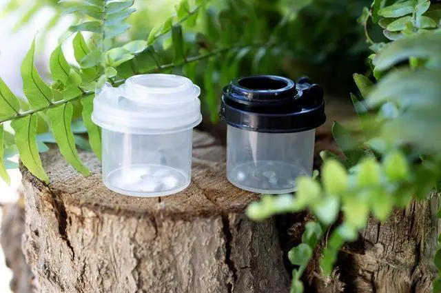 Alt view image 7 of 7 - BRAZZA Salt and Pepper Shakers Moisture Proof Set, Perfect to go Camping Picnic Outdoors Kitchen Lunch Boxes Travel Spice Set Clear