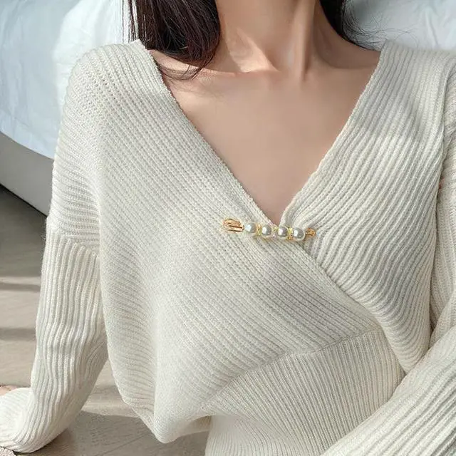 Alt view image 3 of 7 - Fancy Rhinestones Pearls Safety Pin Brooch, Pearl Brooch Pins, Sweater Shawl Crystal Clip, for Women Girls Clothing Accessories