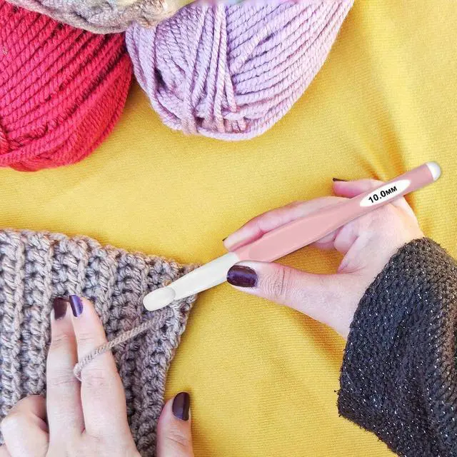 Alt view image 3 of 7 - 10mm Large Size Crochet with Ergonomiv Handle(10mm) | Long Rubber Handle Crochet Hook, Knitting Giant Crochet Hooks for Chunky Yarn, Scarf, DIY, Wool Products