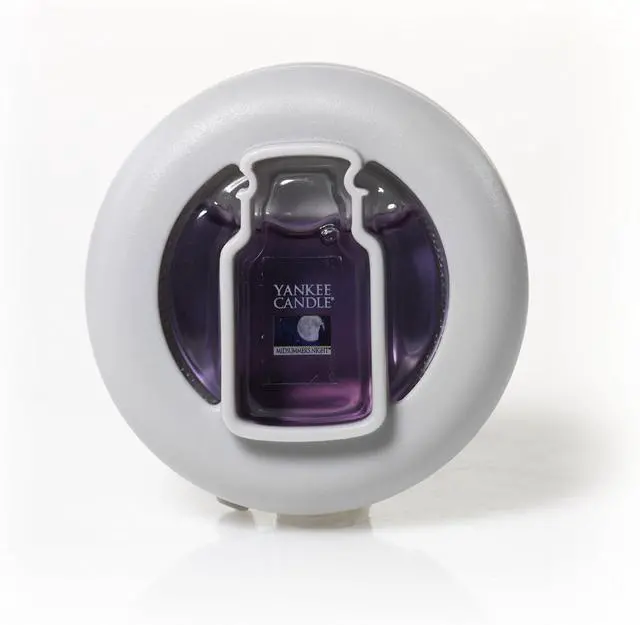 Alt view image 3 of 4 - Yankee Candle Smart Scent Vent Clip Car Air Freshener, Odor Neutralizing Car Fragrance, Midsummer's Night (Pack of 1)