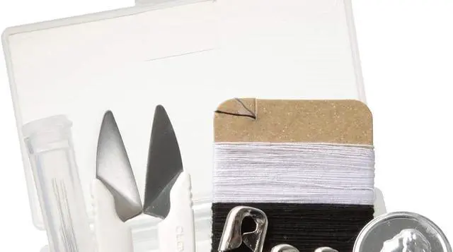 Alt view image 3 of 3 - MUJI Portable Sewing Kit