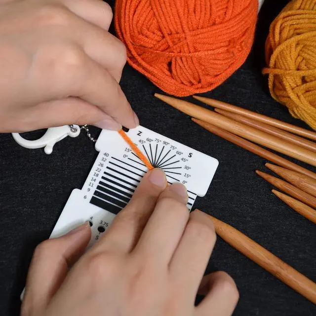 Alt view image 5 of 7 - UPTTHOW Knitting WPI Multifunctional Combo Ruler for Spinners Yarn | Acrylic guide, combo guage, needle gauge spinning control card, crochet accessories, WPI ruler, with hook