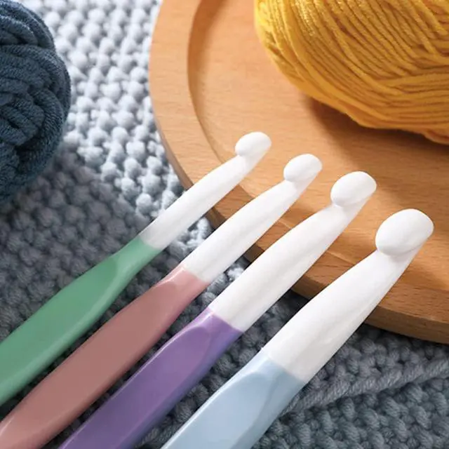 Alt view image 4 of 7 - Large Sizes Crochet Hooks 4 pcs Long Crochet Needles Set QLRFFLJOY 8mm 10mm 12mm 15mm Rubber Handle Crochet Hook DIY Yarn Weaving Tools for Knitting Blankets, Shawl and Carpet