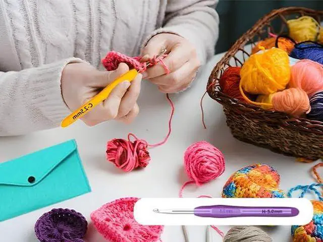 Alt view image 6 of 6 - Yarniss 12 Size Crochet Hooks 2.0~8.0mm,Ergonomic Crochet Hook for Beginner | Crochet Set with Soft Grip