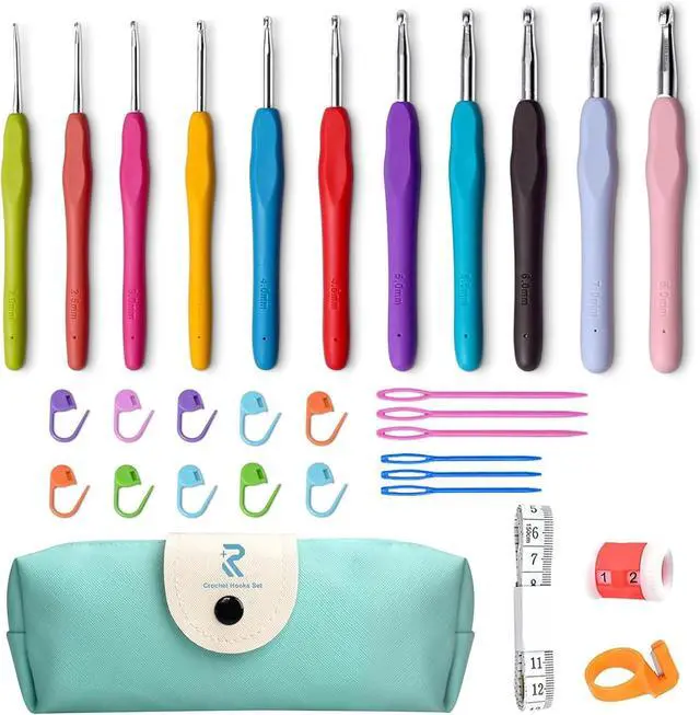 Main image of 31pcs Crochet Hooks Set with Soft Handle and Case, 2mm(B) to 8mm(L)