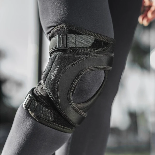 Alt view image 4 of 5 - Tru-Pull Lite Knee Brace (Black, Left Leg, X-Large)