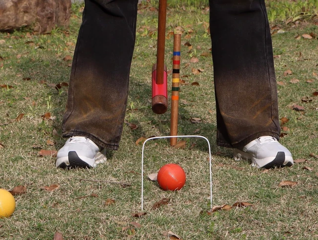 Alt view image 4 of 7 - Six Player Croquet Lawn Game Set Rubber Wood