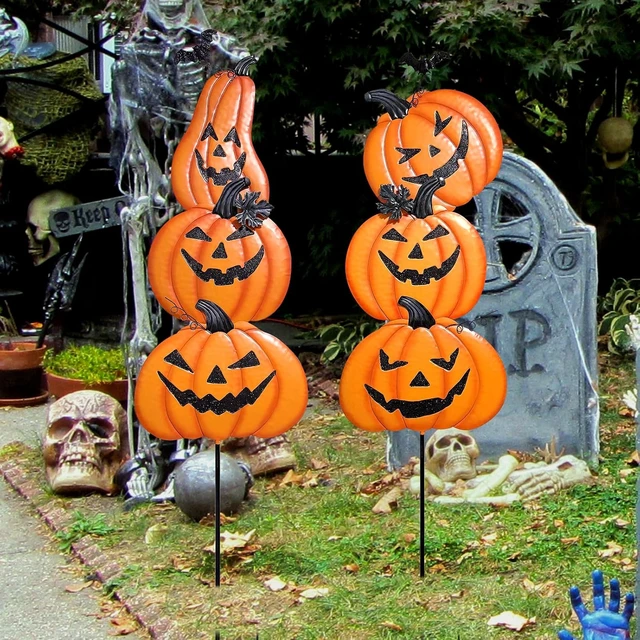 Alt view image 2 of 7 - Stacked Metal Pumpkin Jack-o-Lantern Garden Stakes, Halloween/Thanksgiving Outdoor Yard Décor for Lawn & Pathway, 2 Pack