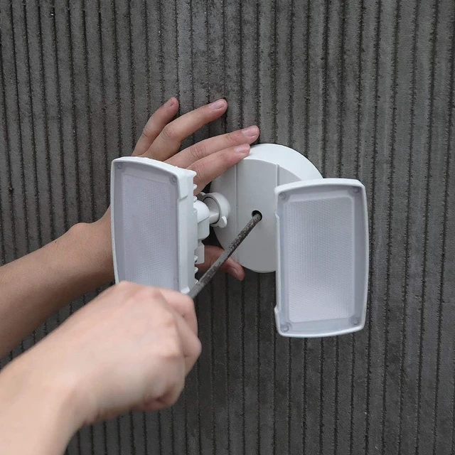 Alt view image 7 of 7 - 32W 5000K 3500-Lumen Dual-Head LED Flood Light, Dusk-to-Dawn Waterproof Security Wall Light for Patio, Garden & Yard