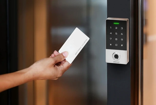 Alt view image 2 of 5 - OR-ZS-822 Waterproof Smart Door Lock Fingerprint Padlock, Works with Access Cards