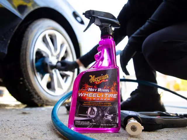Alt view image 6 of 7 - Meguiar's Hot Rims Wheel and Tire Cleaner, G9524, 24 oz, Spray
