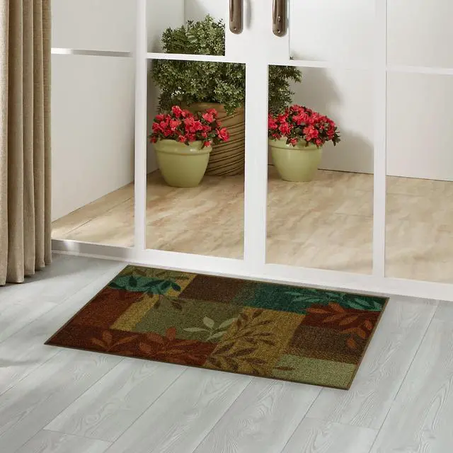Main image of Mainstays Leaf Block Multicolor Indoor Accent Rug, 1 ft 8 in x 2 ft 10 in