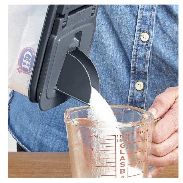 Alt view image 3 of 5 - Mainstays 3.5qt Plastic All-Purpose Food Dispenser, Clear with Gray Lid, 1 Each, 7.5in x 3.75in x 9.25in