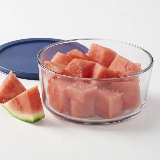 Alt view image 3 of 5 - Anchor Hocking 7-Cup Round Glass Food Storage Container with Lid