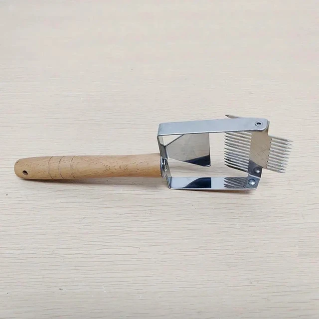 Alt view image 2 of 3 - AJMRTC Beekeeping Tool, Wooden Handle Double Head Honey Cutting Fork, Stainless Steel Needle Spleen Scraper for Honey Uncapping, Beekeeping Equipment for Beekeepers Honey Harvesting and Beehive
