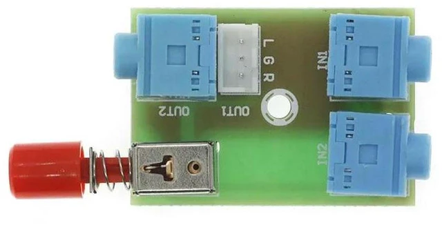 Main image of AJMRTC XH-M371 Audio Switching Module, 3.5mm 2-Way Input to 1-Way Output Audio Socket Switch Board, Stereo Audio Signal Selector PCB Board for DIY Electronic Audio Projects
