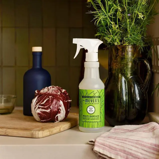 Alt view image 5 of 6 - MRS. MEYER'S CLEAN DAY Multi-Surface Cleaner, Fresh Cut Grass, 16fl oz