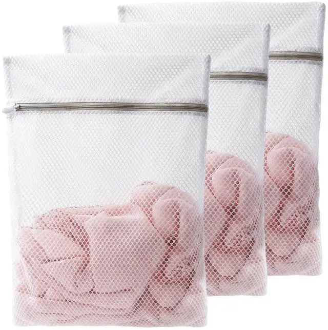 Main image of 3-Pack Honeycomb Zippered Mesh Laundry Bags for Delicates, 16x20 Inches