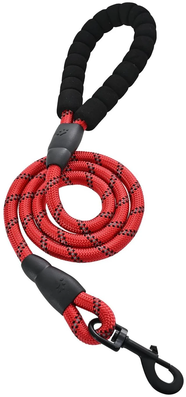 Main image of Amazon Basics Round Dog Leash, Heavy Duty Durable Rope, for Small, Medium, Large Dogs, Lightweight for Walking, Training, Outdoor Activities, Red, 4Ft