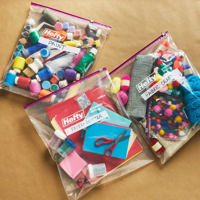 Alt view image 5 of 5 - Hefty Extra Large 2.5 Gallon Slider Jumbo Storage Bags, 12 Count