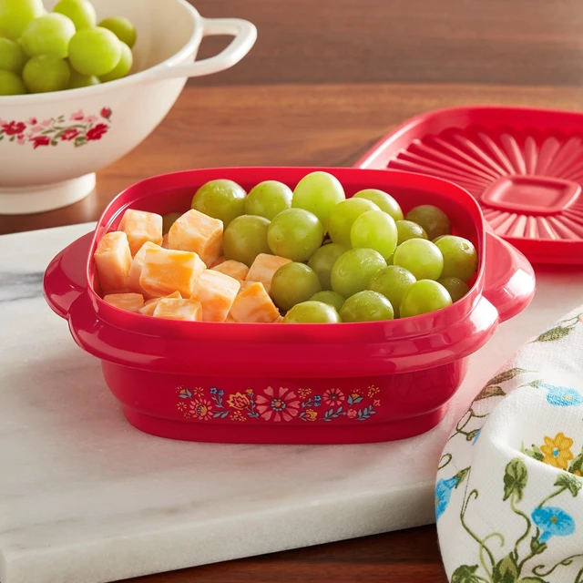 Alt view image 3 of 5 - The Pioneer Woman 3-Cup Capacity Plastic Food Storage Container with Lid, Red/Floral