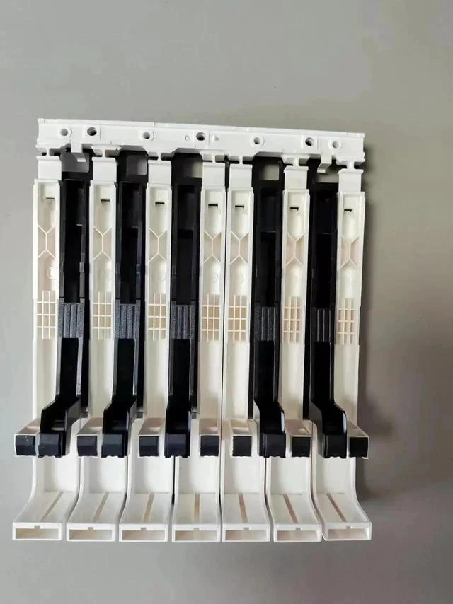 Alt view image 4 of 4 - 12 Keys White Black Keys Keyboard Parts Compatible For Yamaha DGX-660 DGX-650 DGX-640 DGX-630 MM8 MOX8 MOXF8 Electronic Piano Replacement