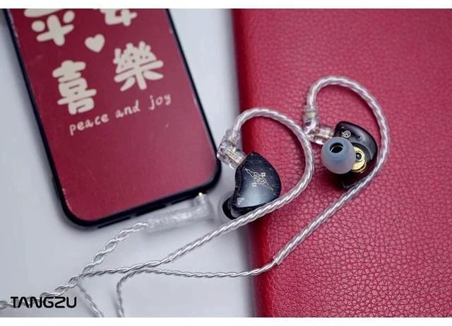 Alt view image 7 of 7 - WAN ER 10mm Dynamic Driver in-Ear Headphone with Microphone (No mic, White)