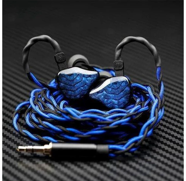 Alt view image 2 of 4 - NOVA Earphone 1 Dynamic 4 Balanced in Ear Headphone with 0.78 2Pin Cable