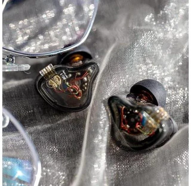 Alt view image 7 of 7 - CCZ Yinyoo Melody in Ear Monitors Earphones Headphones Wired Earbuds without Microphone IEM HIFI Bass with 1DD 1BA Ear fins 4N OFC Cable for Musicians Singer on Stage Studio (no mic clear black)