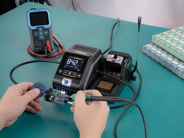 Alt view image 7 of 7 - HS-03 Soldering Iron Kit and DWS-200 Soldering Station Kit