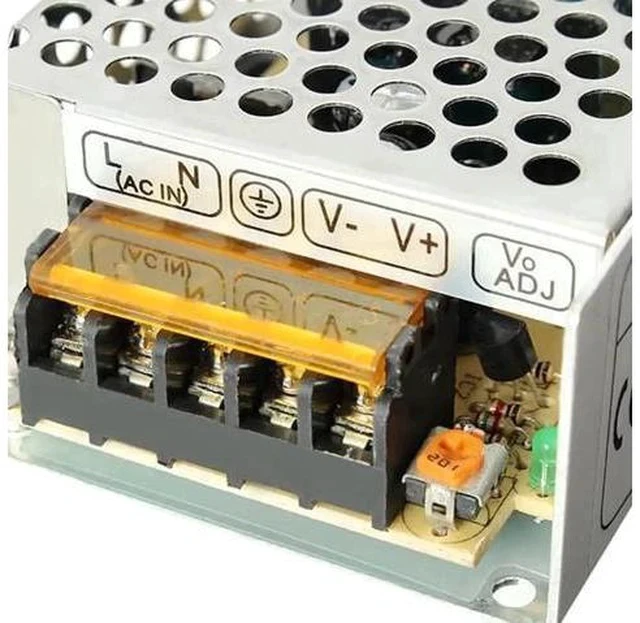 Alt view image 4 of 6 - AC 110-220V to DC 5V 4A 20W Switching Power Supply LED Driver Transformer for LED Strip Lights