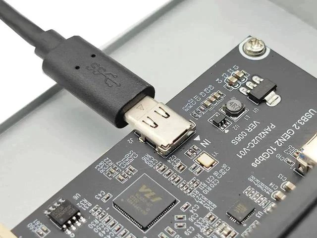 Main image of 5.25 Inch Optical Drive Bay USB 3.2 Gen 2 Front Panel Hub, 2 USB-C + 2 USB-A 10Gbps PC Expansion Adapter, 2.6FT 20Pin Key-A Type-E Motherboard Header Splitter Cable Included