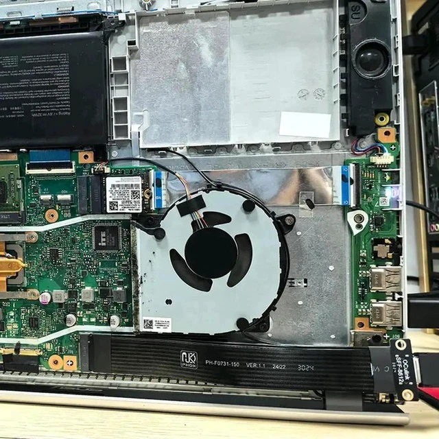 Alt view image 3 of 3 - M.2 NVMe M-Key to OCuLink SFF-8612 Female Extension Cable, PCIe 4.0 x4 Laptop eGPU Riser Cable, Stable Low-Latency Video Transmission for Gaming External Graphics Card Dock