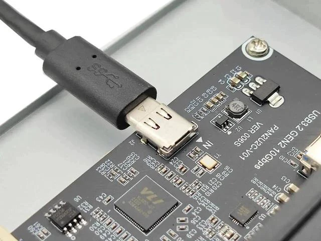 Main image of 5.25 Inch PC Bay USB 3.2 10Gbps Front Panel Hub, 2 USB-C + 2 USB-A 4-Port Case Expansion Adapter, 20Pin Key-A Type-E Motherboard Header Splitter with 2.6FT Internal Cable