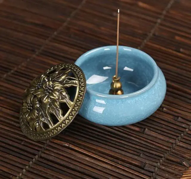 Alt view image 5 of 6 - Colorful Ceramic Ice Cracked Incense Burner, Household Incense Holder, Zen Buddha Cone Coil Stick Incense Base with Cover (Green)