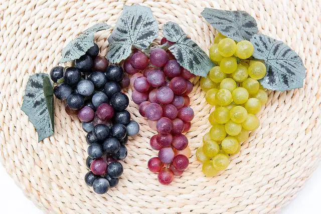 Alt view image 2 of 7 - 3 Bunches Realistic Fake Grapes Lifelike Artificial Grapes for Decoration