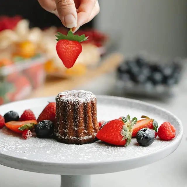 Alt view image 7 of 7 - 20 Pieces Artificial Strawberry Lifelike Fruit Plastic Strawberries Photography Prop Home Kitchen Cabinet Party Ornament, Small