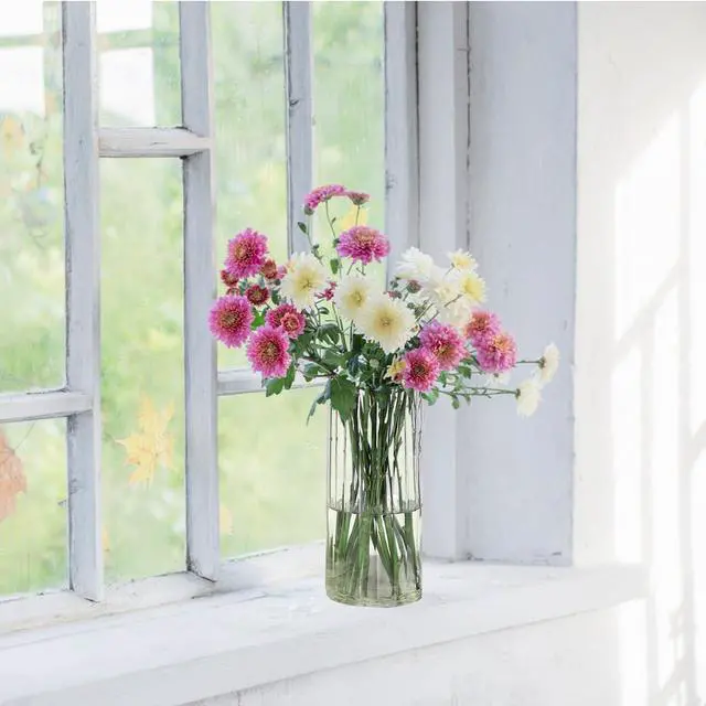 Alt view image 3 of 7 - Gute 10In Glass Vase with Vertical Stripe,Modern Ribbed Clear Flower Vase