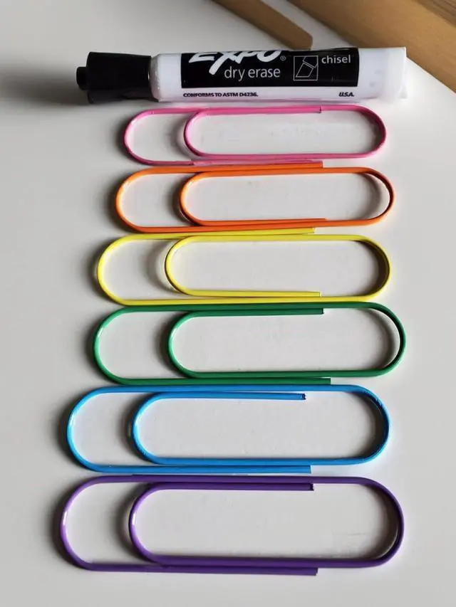Alt view image 4 of 6 - Large Paper Clips,40-Pack 4 Inches Jumbo Paper Clips
